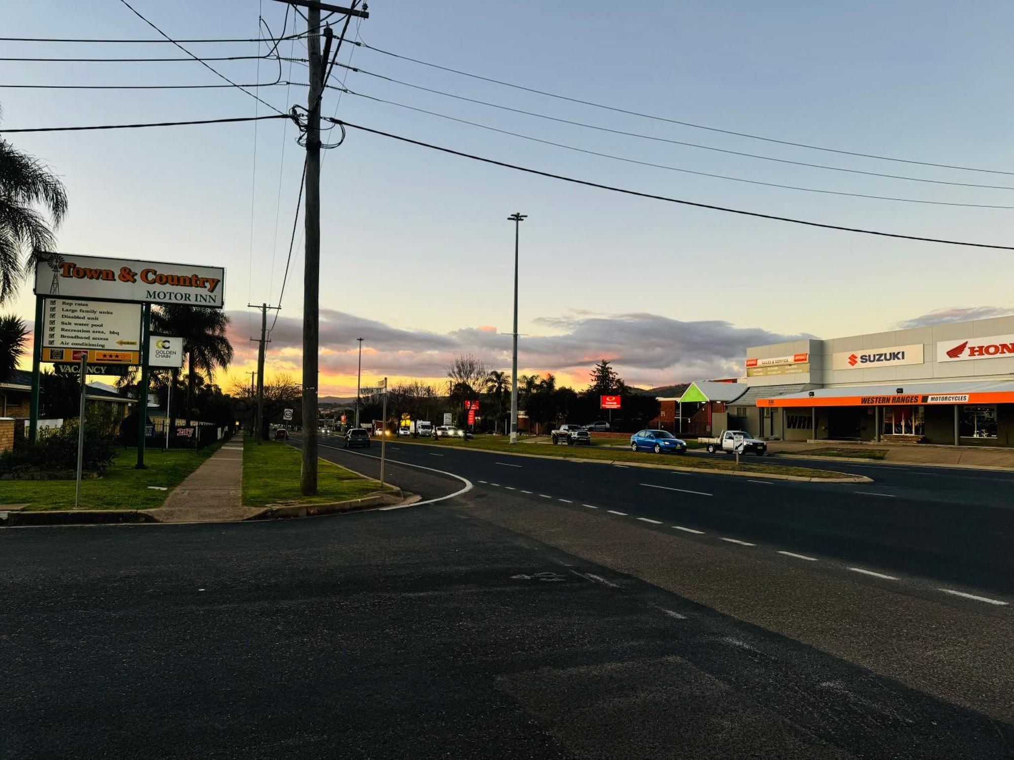 Town And Country Motor Inn Tamworth Exteriör bild